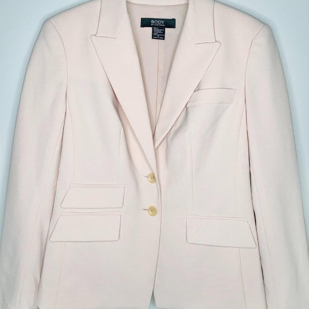 Body by Victoria blazer size 6
